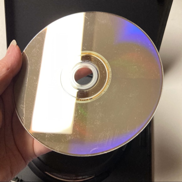 Twilight DVD (Two-Disc Special Edition) - Picture 2 of 4